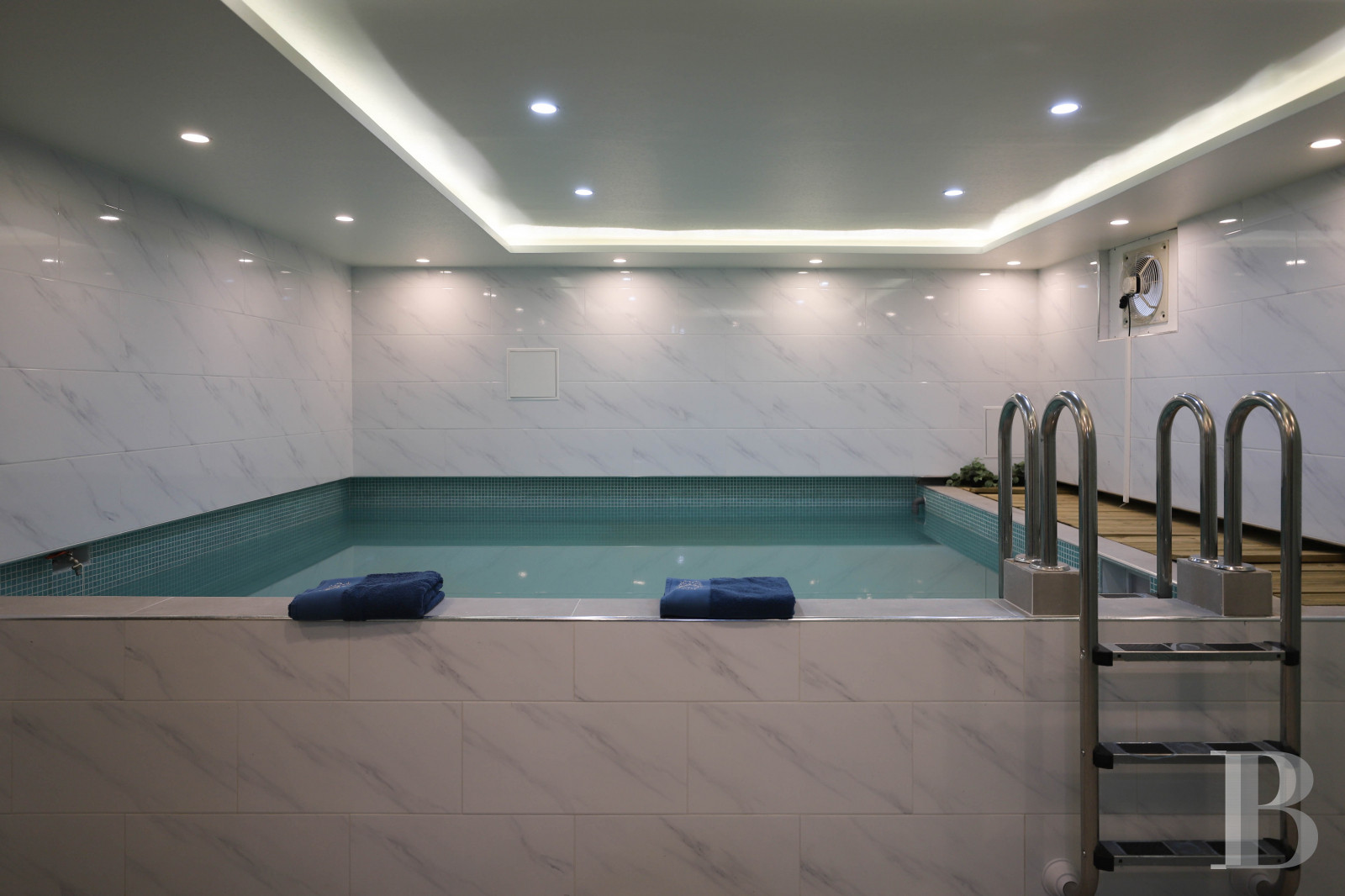 A fully renovated 1900s private mansion in a village in Perche, just an hour and a half from Paris - photo  n°28